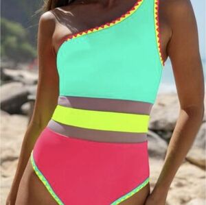 Colorful One-Shoulder Swimsuit